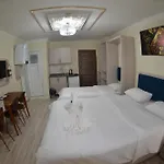 Ikbal Apart Old Town Ξενοδοχείο 3*