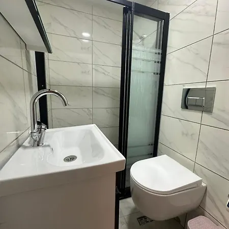 Ikbal Apart Old Town