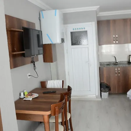 Ikbal Apart Old Town Otel 3*