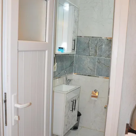 Hotel Ikbal Apart Old Town