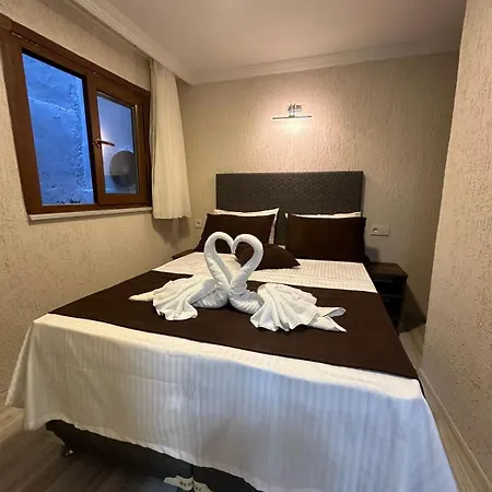 ホテル Ikbal Apart Old Town 3*