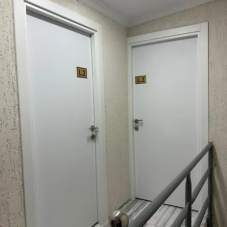 Hotel Ikbal Apart Old Town 3*