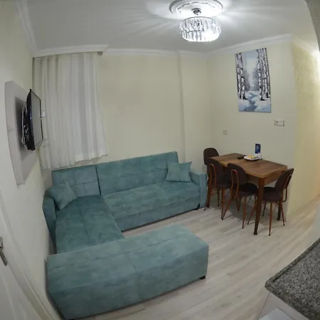 Hotel Ikbal Apart Old Town 3*