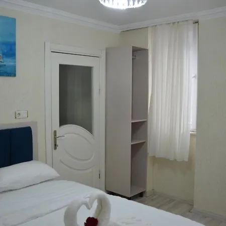 Hotel Ikbal Apart Old Town