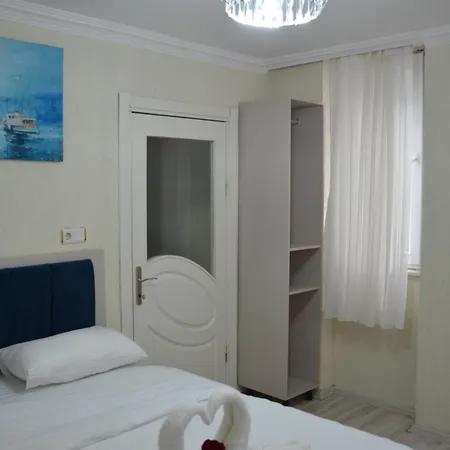 Ikbal Apart Old Town 3*