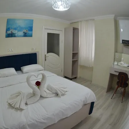 Ikbal Apart Old Town 3*