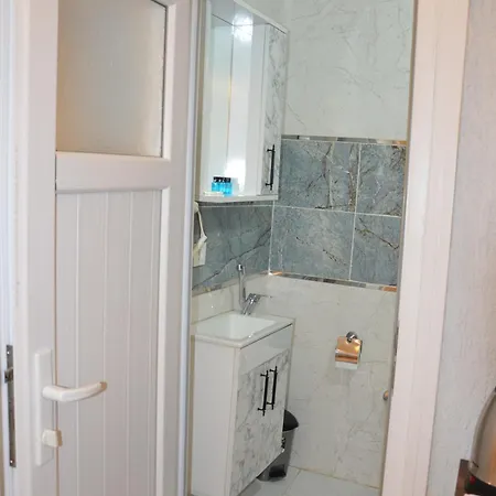 Ikbal Apart Old Town Hotel 3*