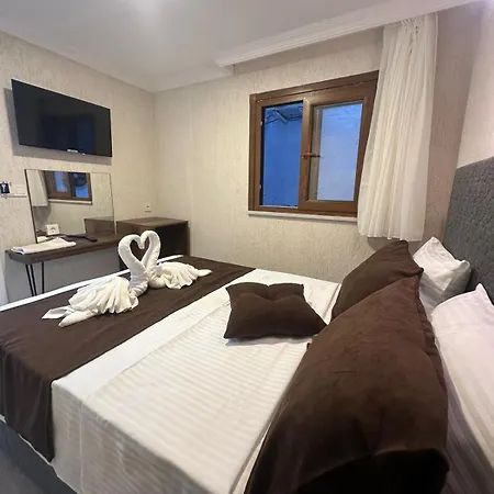Hotel Ikbal Apart Old Town